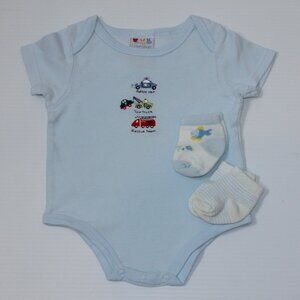 Lovespun Baby Boy's Light Blue Bodysuit with Embroidered Cars size 3-6 months